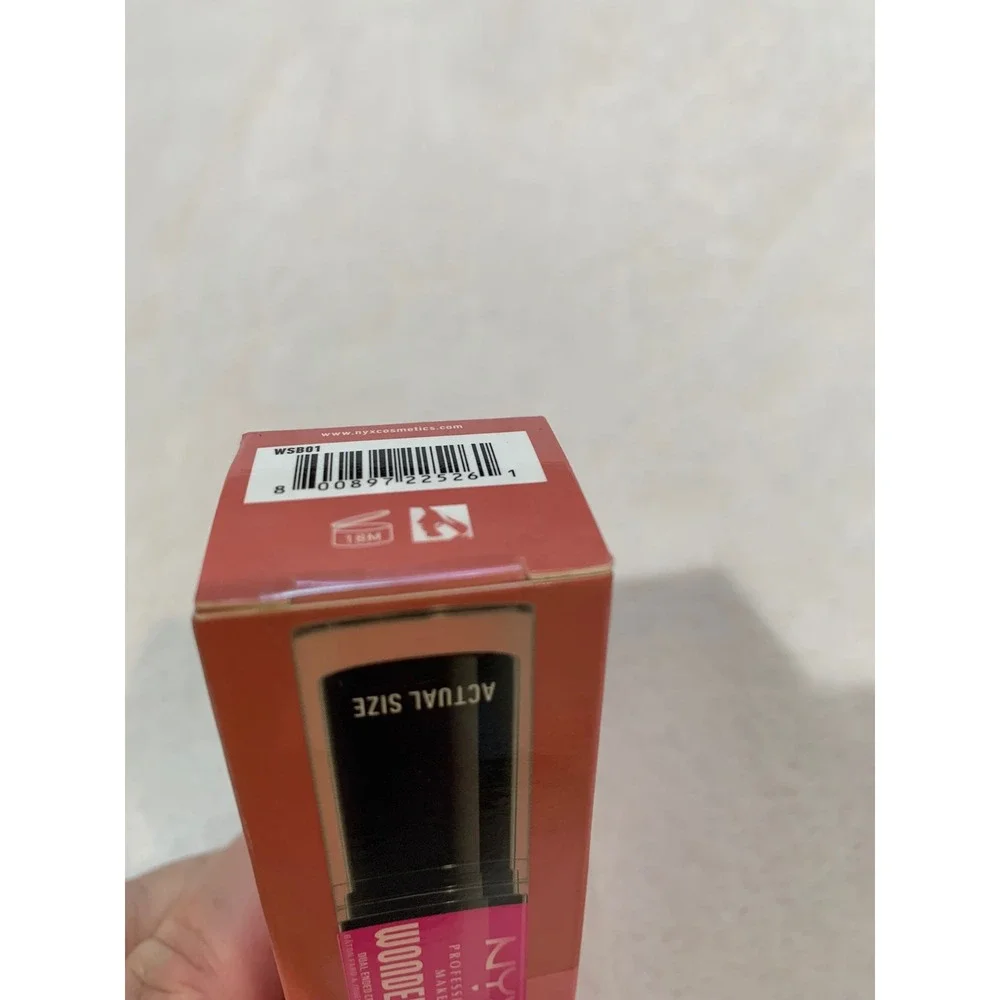 NYX‎ wonder stick light peach baby pink contour new in sealed box